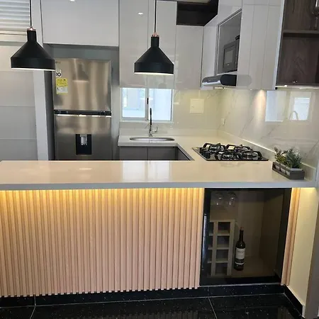 Apartamento Nuevo! Apto Moderno Cerca A La Playa!